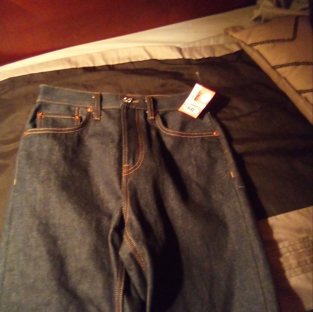 Redone jeans